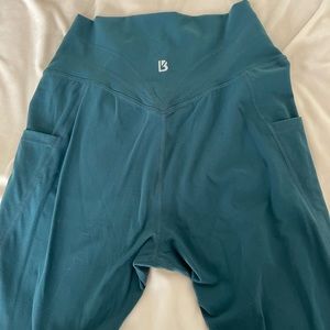 Buff bunny leggings in secret garden dark teal